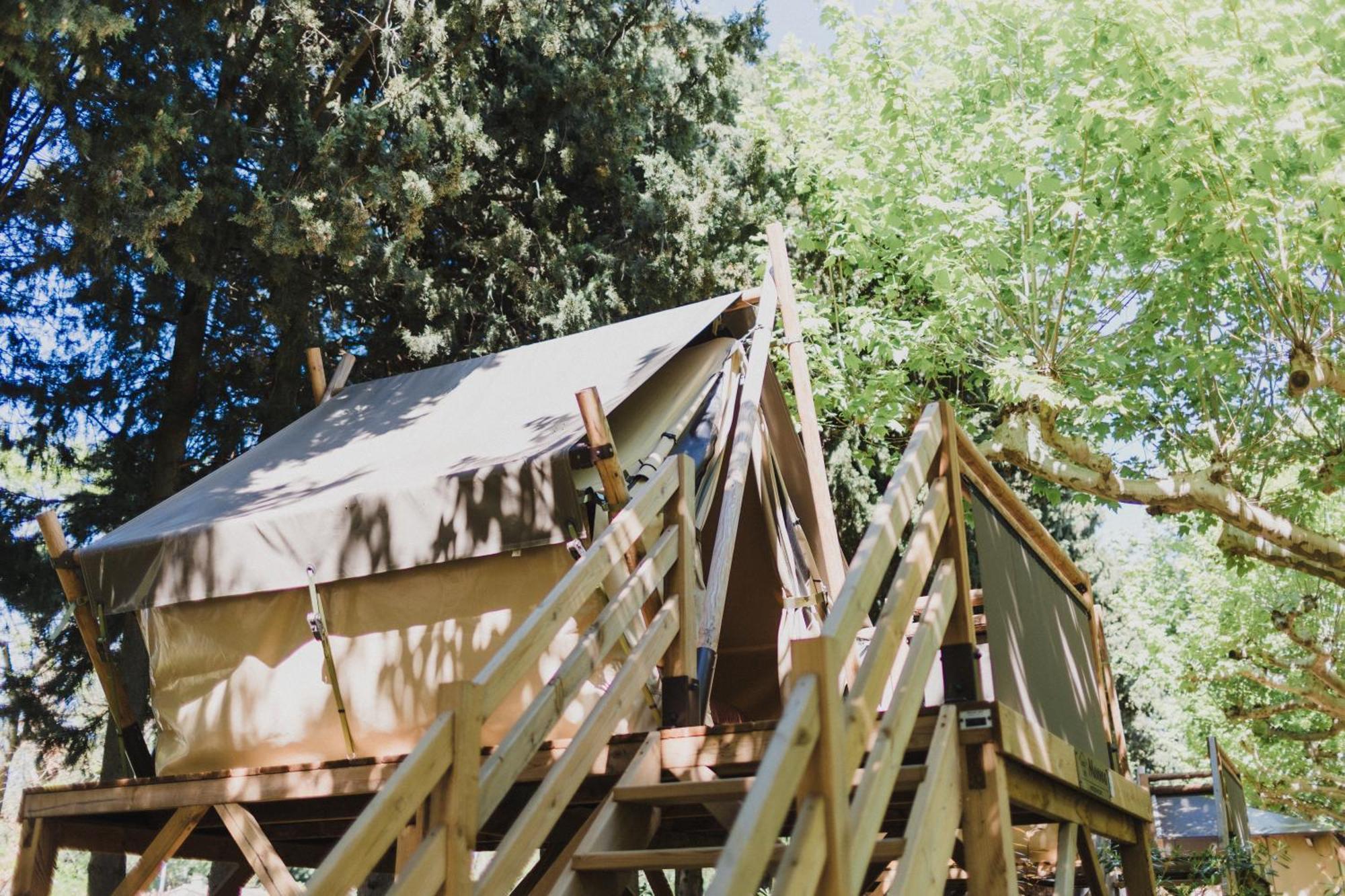 Camping Porte Des Alpilles By M.A Destination Glamping Saint-Etienne-du-Gres Luaran gambar