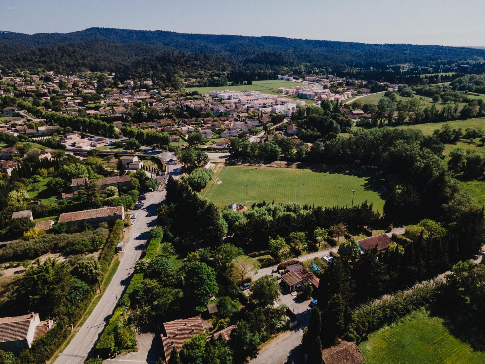 Camping Porte Des Alpilles By M.A Destination Glamping Saint-Etienne-du-Gres Luaran gambar